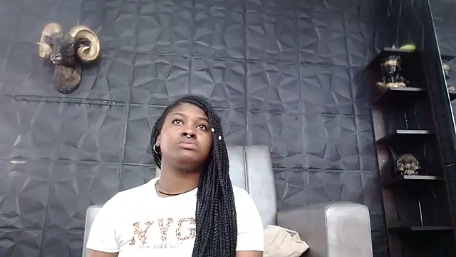 Hanna Fox 69 online show from November 7, 2025, 1:00 pm