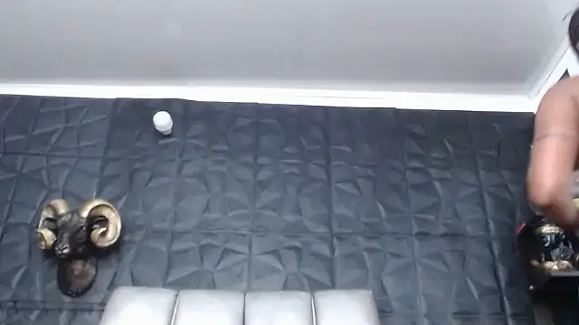 Hanna Fox 69 online show from March 3, 2026, 9:59 am