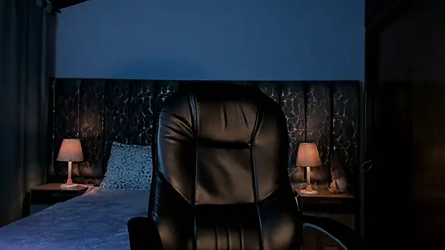 Lea velle online show from December 22, 2025, 4:42 am