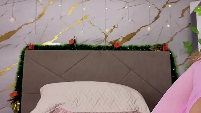 agatha 97  online show from December 4, 2025, 3:16 am