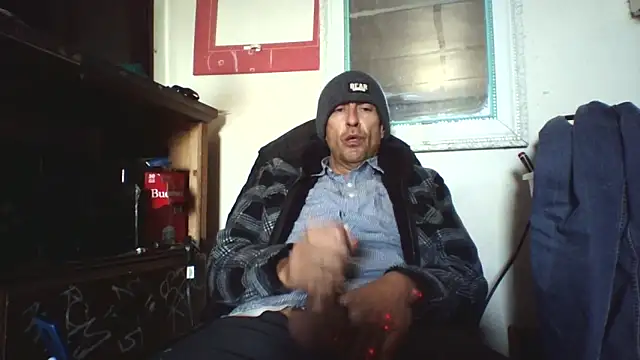 Pumpndeep online show from February 17, 2025, 8:04 pm