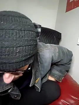 Snapshot of Pumpndeep chatting on February 18, 2026, 9:27 am Pumpndeep online show from February 18, 2026, 9:27 am