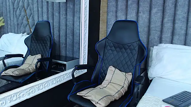 Snapshot of JakeMoxley chatting on January 23, 2025, 3:43 pm JakeMoxley online show from January 23, 2025, 3:43 pm