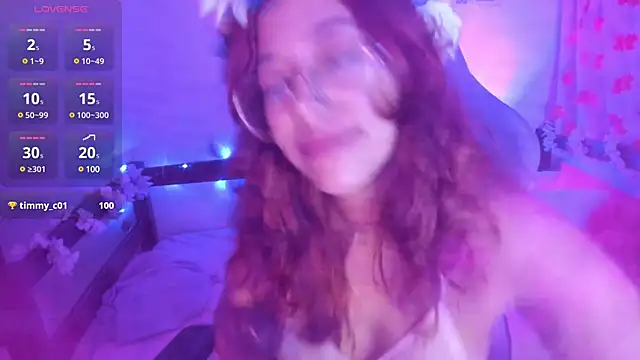 Snapshot of _Moon_Johnson chatting on March 23, 2025, 3:54 am  Moon Johnson online show from March 23, 2025, 3:54 am