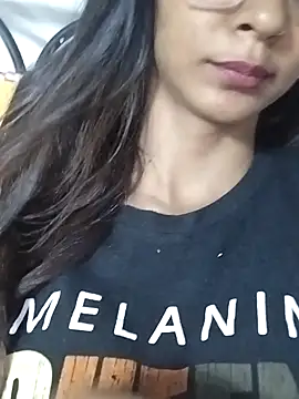 Snapshot of Aaliya_Love chatting on January 24, 2025, 2:51 pm Aaliya Love online show from January 24, 2025, 2:51 pm