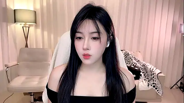 Snapshot of K-moumou chatting on October 2, 2025, 3:30 pm K-moumou online show from October 2, 2025, 3:30 pm