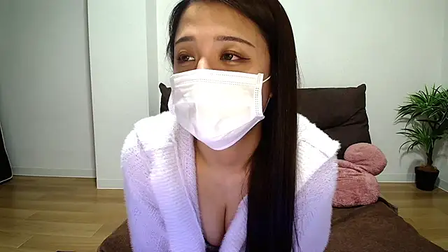 Snapshot of love_rin chatting on January 10, 2025, 11:33 am love rin online show from January 10, 2025, 11:33 am