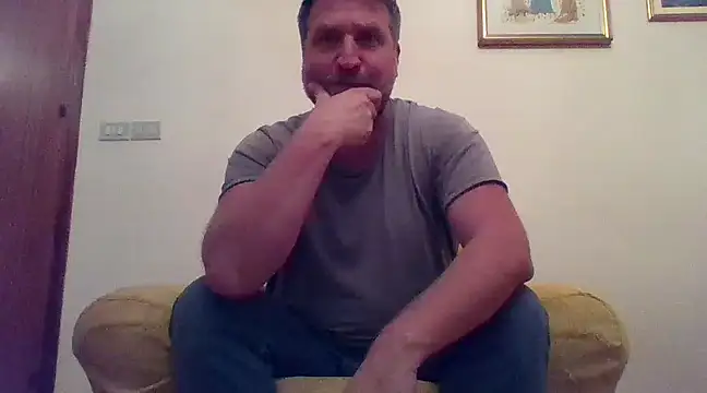 Snapshot of Haariglang chatting on December 4, 2024, 5:33 pm Haariglang online show from December 4, 2024, 5:33 pm