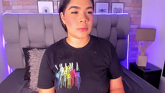 EmmaBecket2 online show from January 17, 2026, 4:39 am