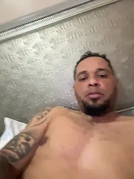 kelin17 online show from February 8, 2026, 7:28 pm