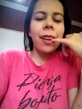 Snapshot of Lucianaferro_ chatting on April 2, 2026, 4:59 pm Lucianaferro online show from April 2, 2026, 4:59 pm
