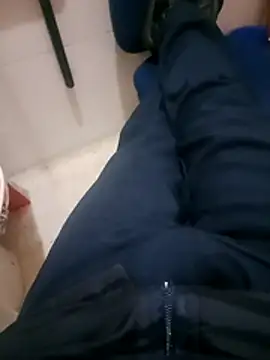 Snapshot of Edipaca chatting on February 28, 2026, 9:21 am Edipaca online show from February 28, 2026, 9:21 am