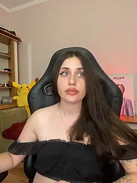 Snapshot of B9ra6 chatting on December 19, 2024, 7:18 pm B9ra6 online show from December 19, 2024, 7:18 pm