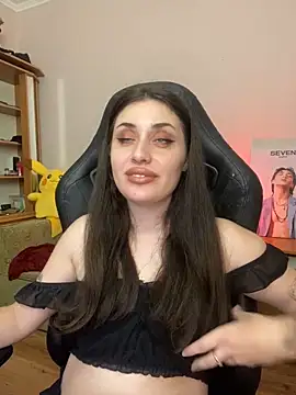 Snapshot of B9ra6 chatting on January 25, 2025, 7:49 pm B9ra6 online show from January 25, 2025, 7:49 pm