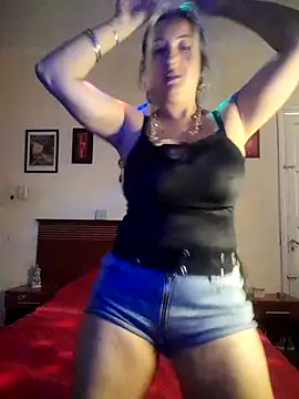 DesireSatler online show from November 9, 2025, 9:35 pm