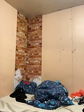 LatinBoysxxx online show from March 10, 2026, 1:54 am