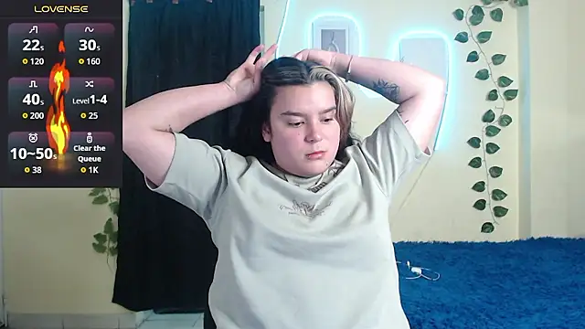 Nika 1  online show from January 13, 2026, 11:43 pm