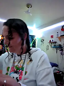 Snapshot of thatonespicychick chatting on October 27, 2025, 2:21 pm thatonespicychick online show from October 27, 2025, 2:21 pm