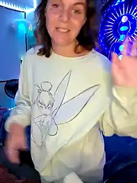 Snapshot of thatonespicychick chatting on October 28, 2025, 1:25 pm thatonespicychick online show from October 28, 2025, 1:25 pm