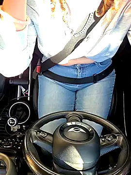 Snapshot of thatonespicychick chatting on November 4, 2025, 3:44 pm thatonespicychick online show from November 4, 2025, 3:44 pm