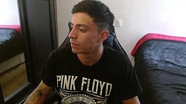 kv   xxx  online show from September 19, 2025, 8:20 pm