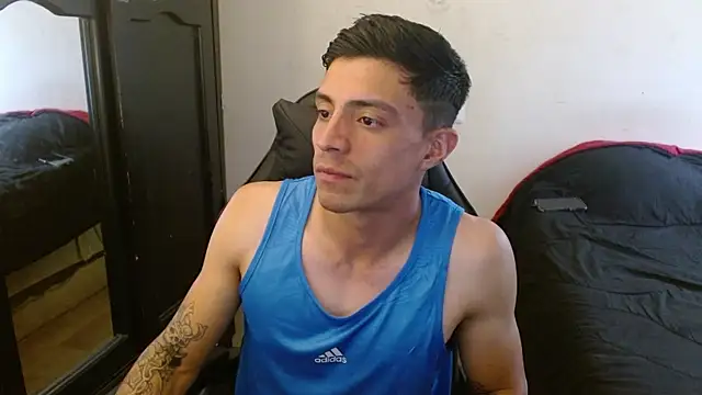 kv   xxx  online show from September 22, 2025, 5:59 pm