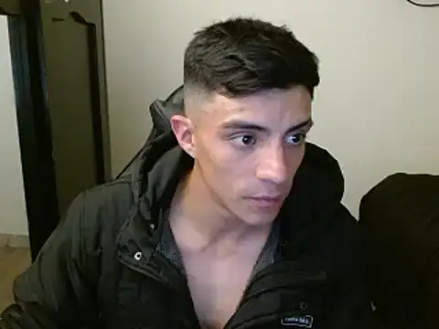 kv   xxx  online show from October 29, 2025, 4:15 am