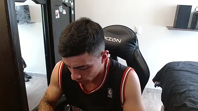 kv   xxx  online show from March 8, 2026, 7:17 pm