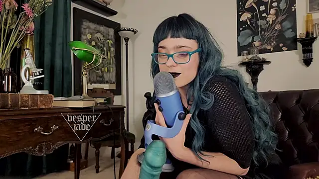 vesperjadex online show from March 3, 2025, 5:09 am