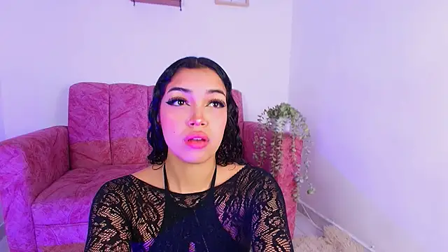 Sara Jhonson online show from November 21, 2025, 11:25 pm