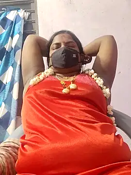 Snapshot of sana14 chatting on October 12, 2025, 4:50 pm sana14 online show from October 12, 2025, 4:50 pm