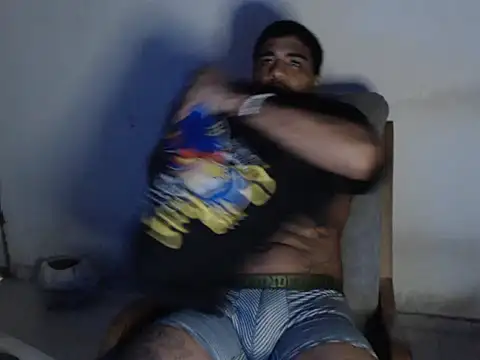 Snapshot of camiloacosta321 chatting on November 5, 2025, 4:12 am camiloacosta321 online show from November 5, 2025, 4:12 am