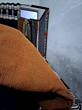 menakshiiikaur online show from December 20, 2024, 1:33 pm