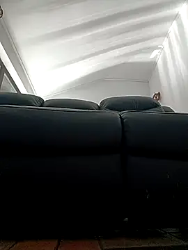 uber babe online show from March 11, 2026, 8:53 am