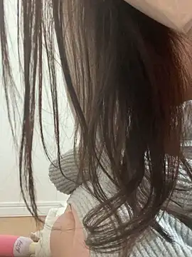 AiRiii online show from February 13, 2026, 1:56 am