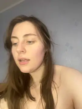 Snapshot of Topvi_ chatting on December 20, 2024, 10:49 am Topvi online show from December 20, 2024, 10:49 am