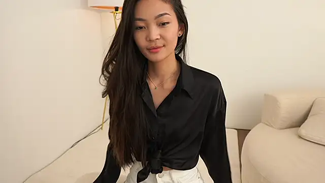 Snapshot of Peopleneedlove144 chatting on November 1, 2025, 2:08 pm Peopleneedlove144 online show from November 1, 2025, 2:08 pm