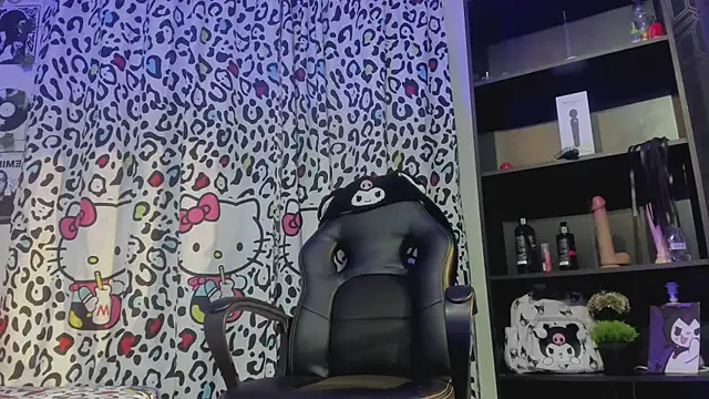 yulianademond66 online show from October 25, 2025, 12:07 am