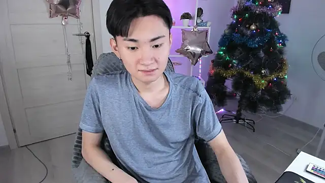 Snapshot of Miram_Yu chatting on December 29, 2024, 11:40 am Miram Yu online show from December 29, 2024, 11:40 am