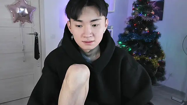 Snapshot of Miram_Yu chatting on December 30, 2024, 11:17 pm Miram Yu online show from December 30, 2024, 11:17 pm