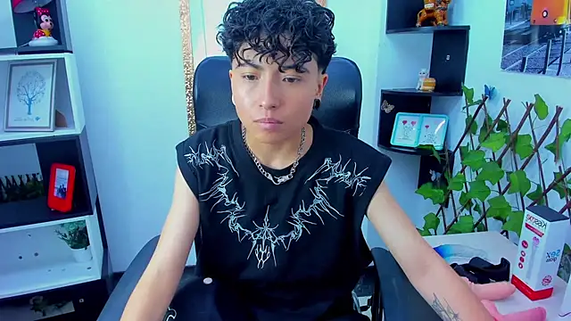 Im Mathias online show from October 17, 2025, 9:28 pm