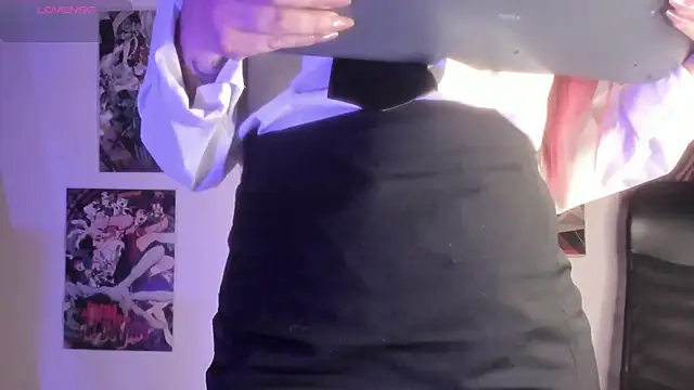 Snapshot of Luna-Chann chatting on February 28, 2026, 9:16 pm Luna-Chann online show from February 28, 2026, 9:16 pm