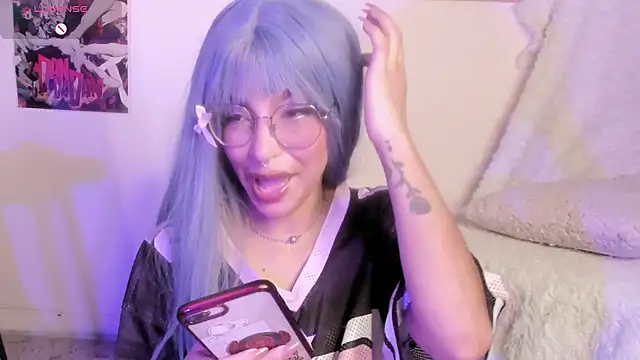 Snapshot of Luna-Chann chatting on March 1, 2026, 8:55 pm Luna-Chann online show from March 1, 2026, 8:55 pm