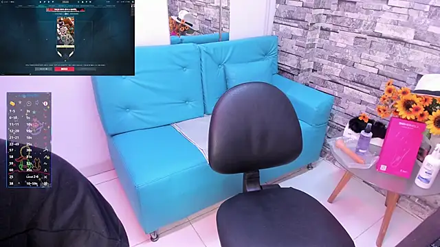 Snapshot of Eriol_ chatting on January 28, 2025, 5:35 pm Eriol online show from January 28, 2025, 5:35 pm