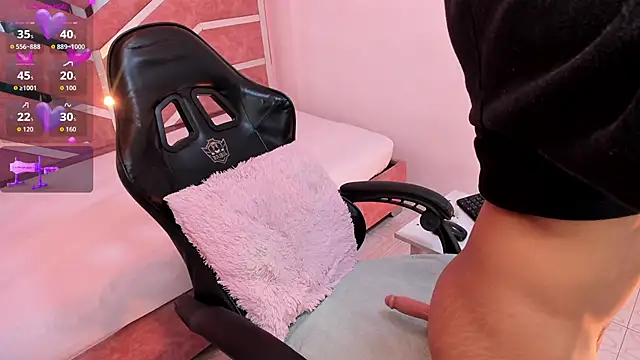 Eriol  online show from March 7, 2026, 9:01 pm