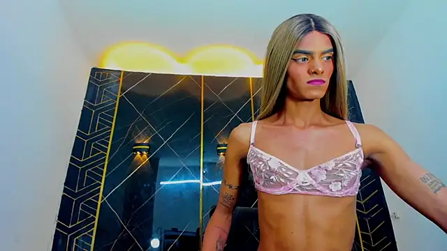 Isabella stanford2 online show from January 6, 2025, 7:09 am