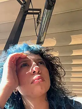 Snapshot of Sweet_Chaos chatting on November 2, 2025, 8:44 pm Sweet Chaos online show from November 2, 2025, 8:44 pm