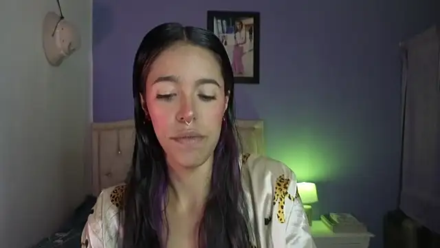 stephania t online show from March 24, 2026, 5:29 pm