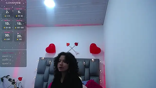 Snapshot of julz_03 chatting on February 21, 2025, 7:43 pm julz 03 online show from February 21, 2025, 7:43 pm