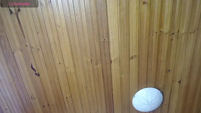 Snapshot of julz_03 chatting on November 14, 2025, 11:42 am julz 03 online show from November 14, 2025, 11:42 am